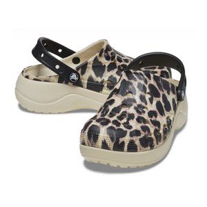 CROCS Baya Platform Leopard Animal Print Clog, size 6